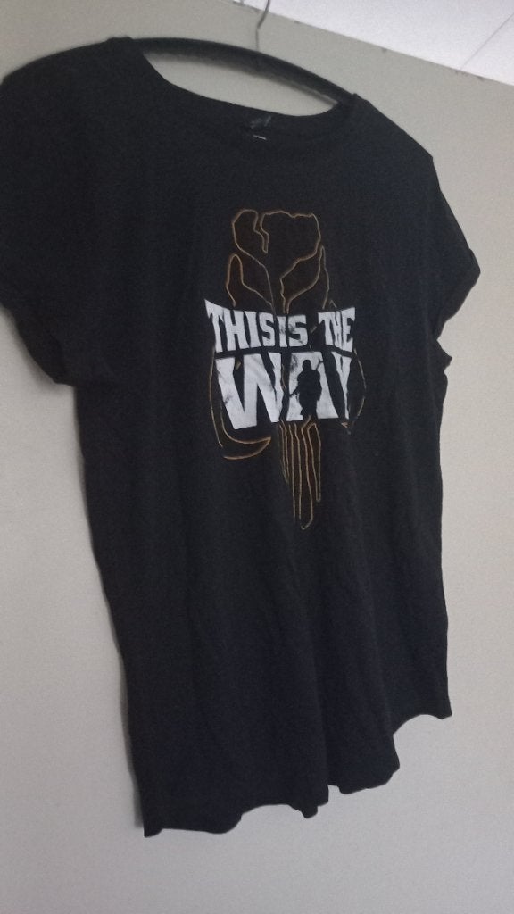 Zwart T-shirt met Mandalorian 'This is the Way' print, Zwart, Nieuw, Earth Positive, Ophalen of Verzenden