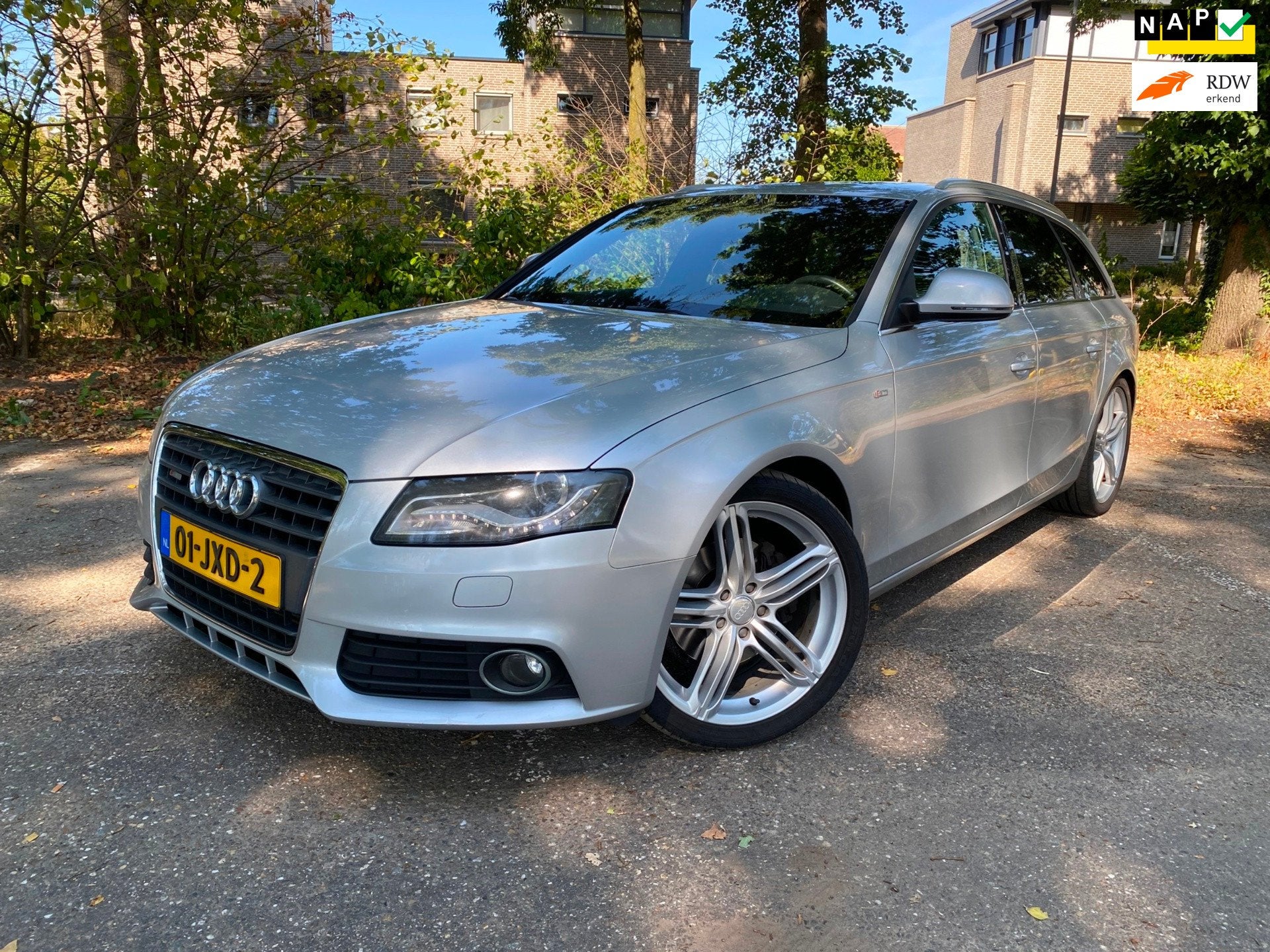 Audi A4 Avant 2.0 TFSI Pro Line Business Trekhaak|Pano|DB ve, Auto's, Audi, Voorwielaandrijving, Euro 5, 15 km/l, Gebruikt