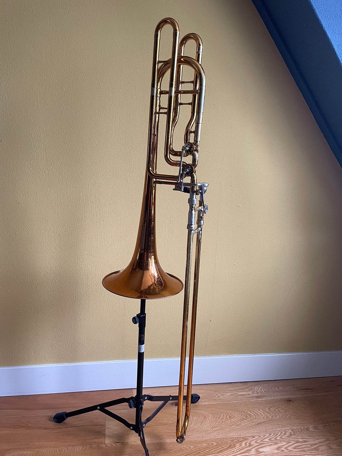 Benge 290 Symphonic Independent Bastrombone, Ophalen, Gebruikt, Bas, Met koffer
