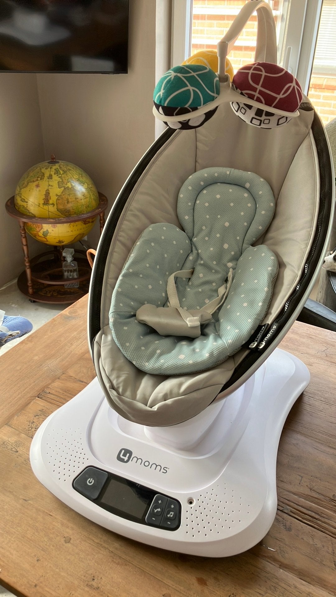Schommelstoel 4moms, Kinderen en Baby's, Wipstoeltjes, Zo goed als nieuw, Schommelstoel, Overige merken, Met gordel(s) of riempje(s)
