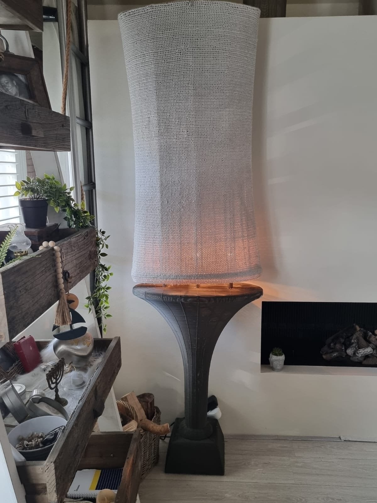 2 Unieke Vloerlampen met Industriële en Rustieke Uitstraling, Ophalen of Verzenden