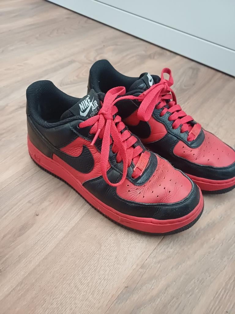 Nike air force 1 rood/zwart maat 36.5, Nike, Ophalen of Verzenden, Rood, Sneakers of Gympen