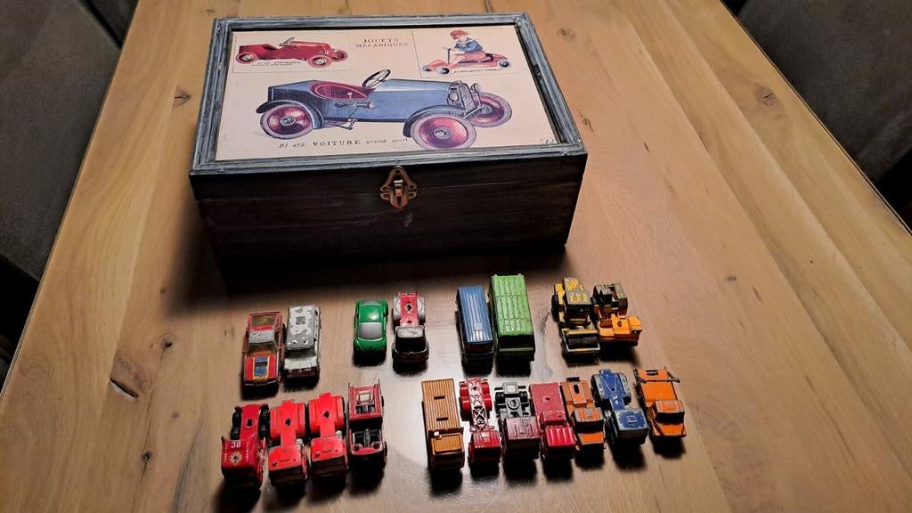 19 stuks autootjes met verzamelkoffer., Ophalen of Verzenden, Auto, Overige merken