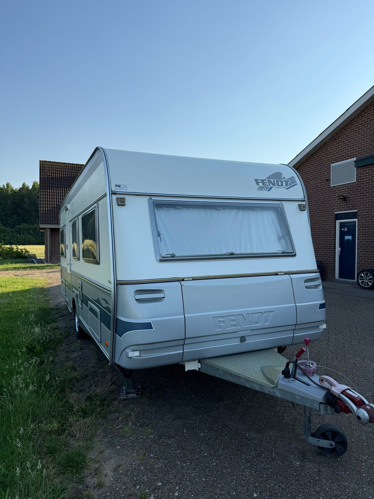 Fendt 540 TG Platin Caravan inclusief voortent, Caravans en Kamperen, Caravans, Rondzit, Voortentlamp, 7 tot 8 meter, Particulier