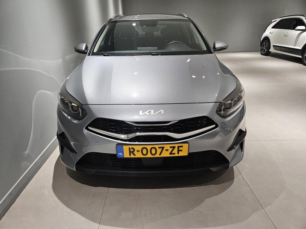Kia Ceed Sw 1.0 T-GDi 120pk DynamicPlusLine Navi/ Clima/ Cru, Auto's, 12 maanden, Gebruikt, Leder en Stof, Origineel Nederlands