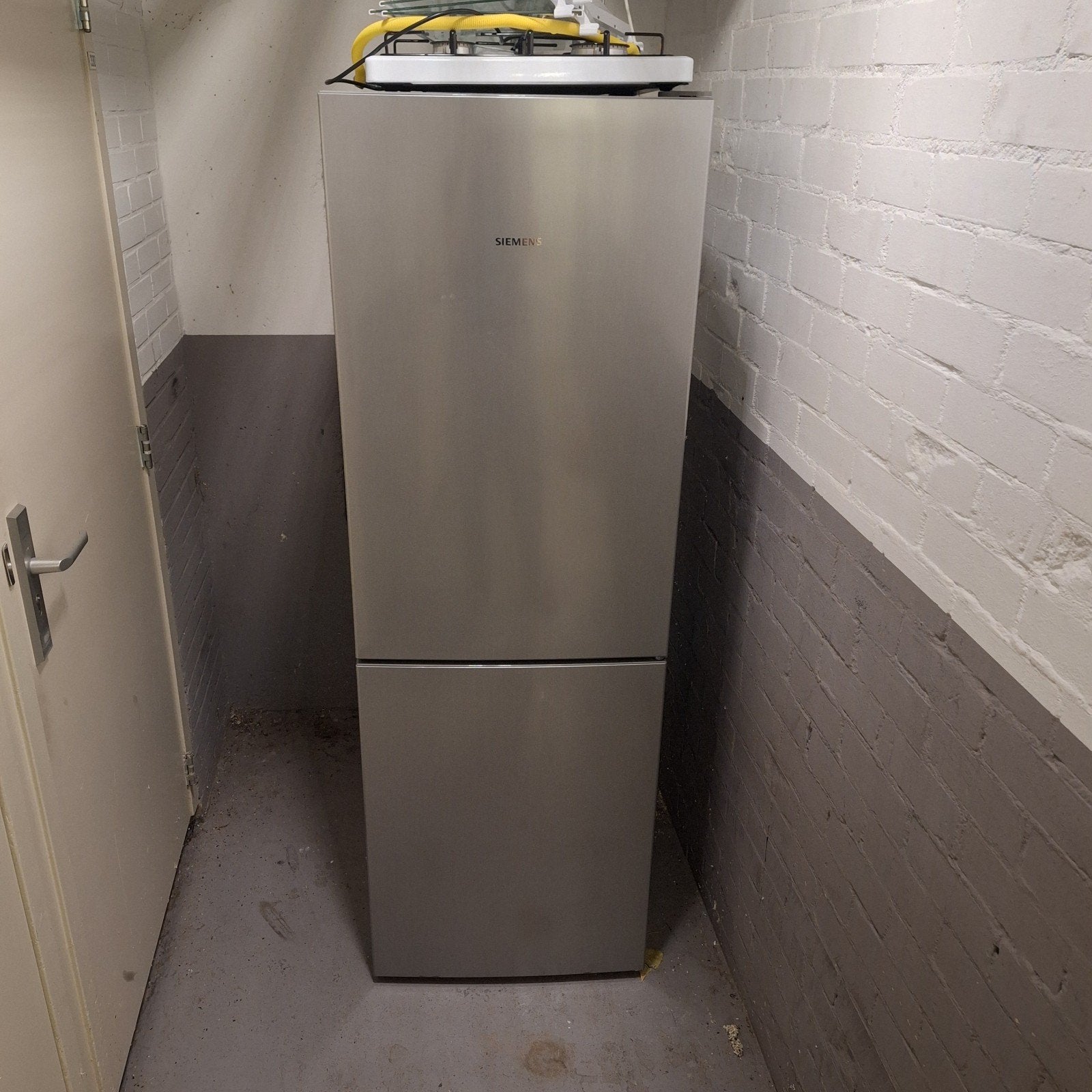 Nette Siemens koelkast met aparte vriezer-bezorging mogelijk, Witgoed en Apparatuur, Koelkasten en IJskasten, Ophalen, Gebruikt