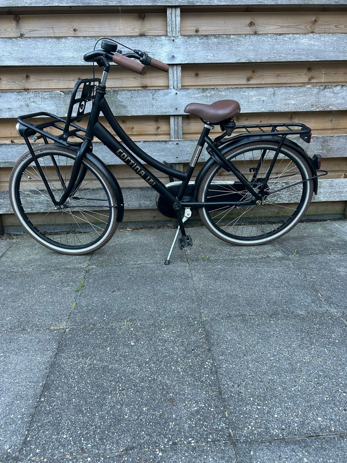 Meisjesfiets Cortina U4 transport 24 inch, Fietsen en Brommers, Fietsen | Meisjes, Terugtraprem, Versnellingen, Ophalen of Verzenden