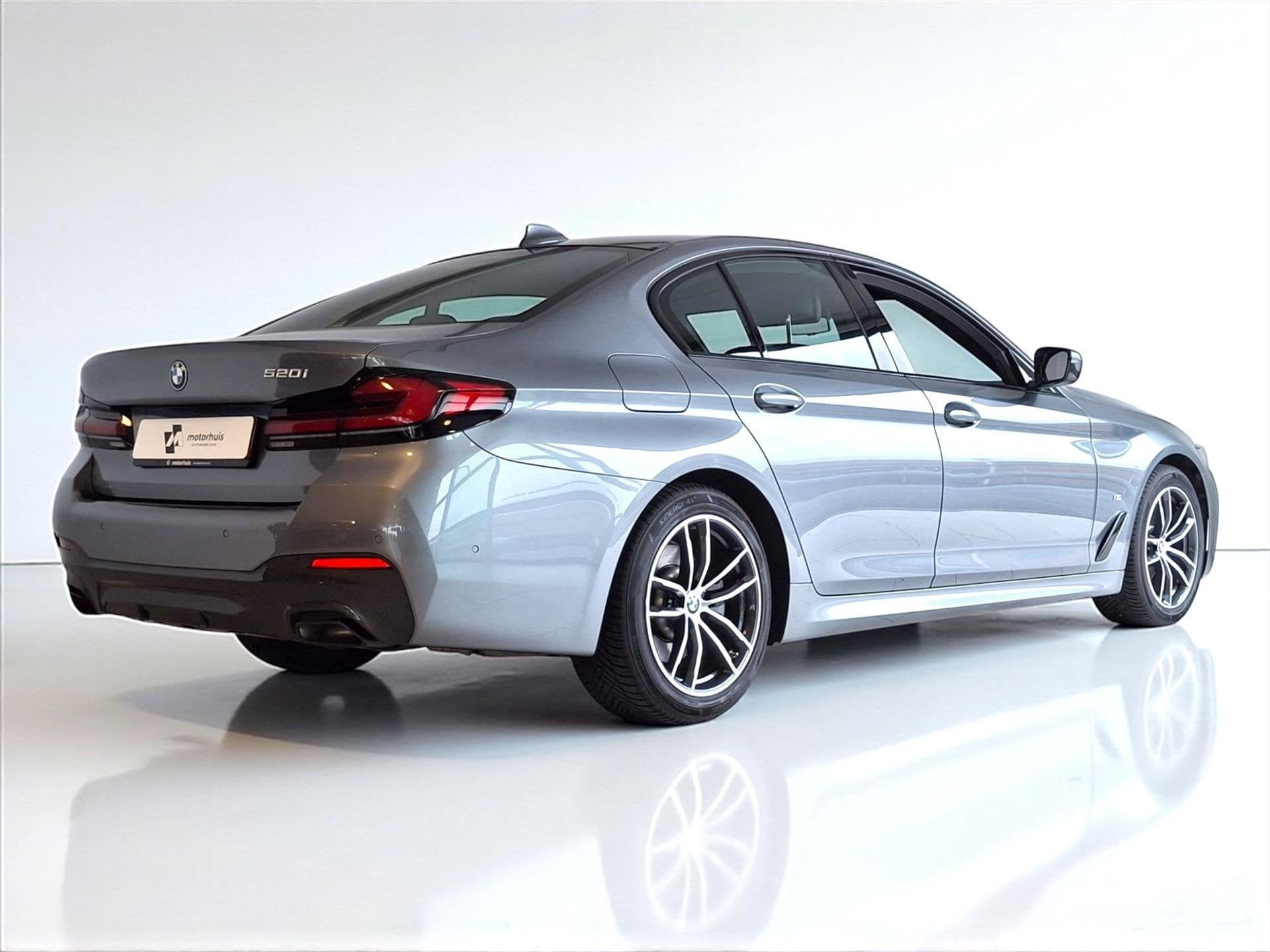BMW 520i 184pk, Auto's, 1998 cc, Achterwielaandrijving, Gebruikt, 4 cilinders