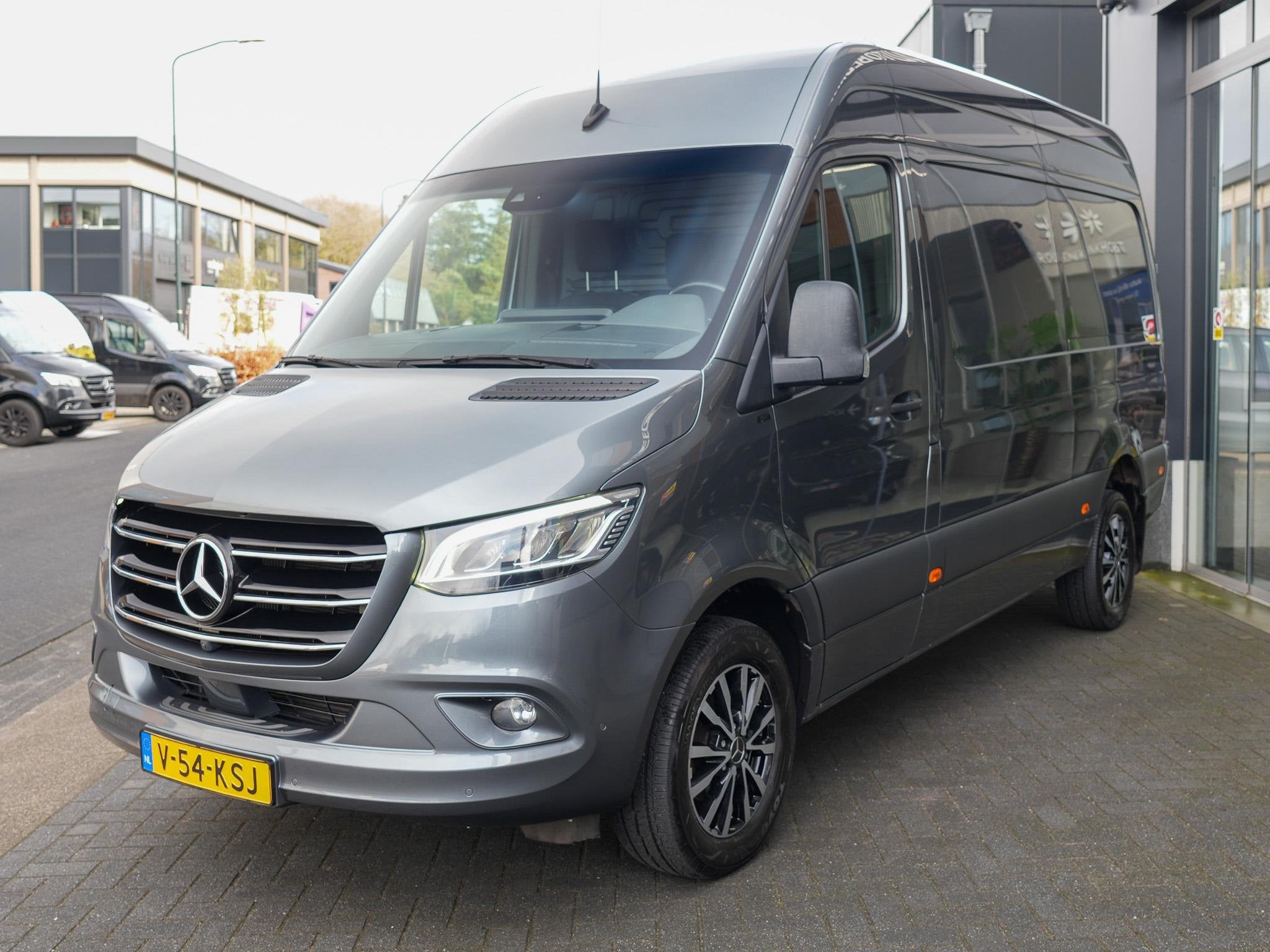 Mercedes-Benz Sprinter 319 3.0 CDI L2H2 EURO VI-D, Auto's, Bestelauto's, Automaat, Gebruikt, 2987 cc, Bedrijf