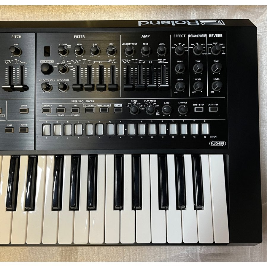 Roland System-8 Synthesizer, Muziek en Instrumenten, Synthesizers, 49 toetsen, https://www.roland.com/nl/support/, Roland, Ophalen of Verzenden