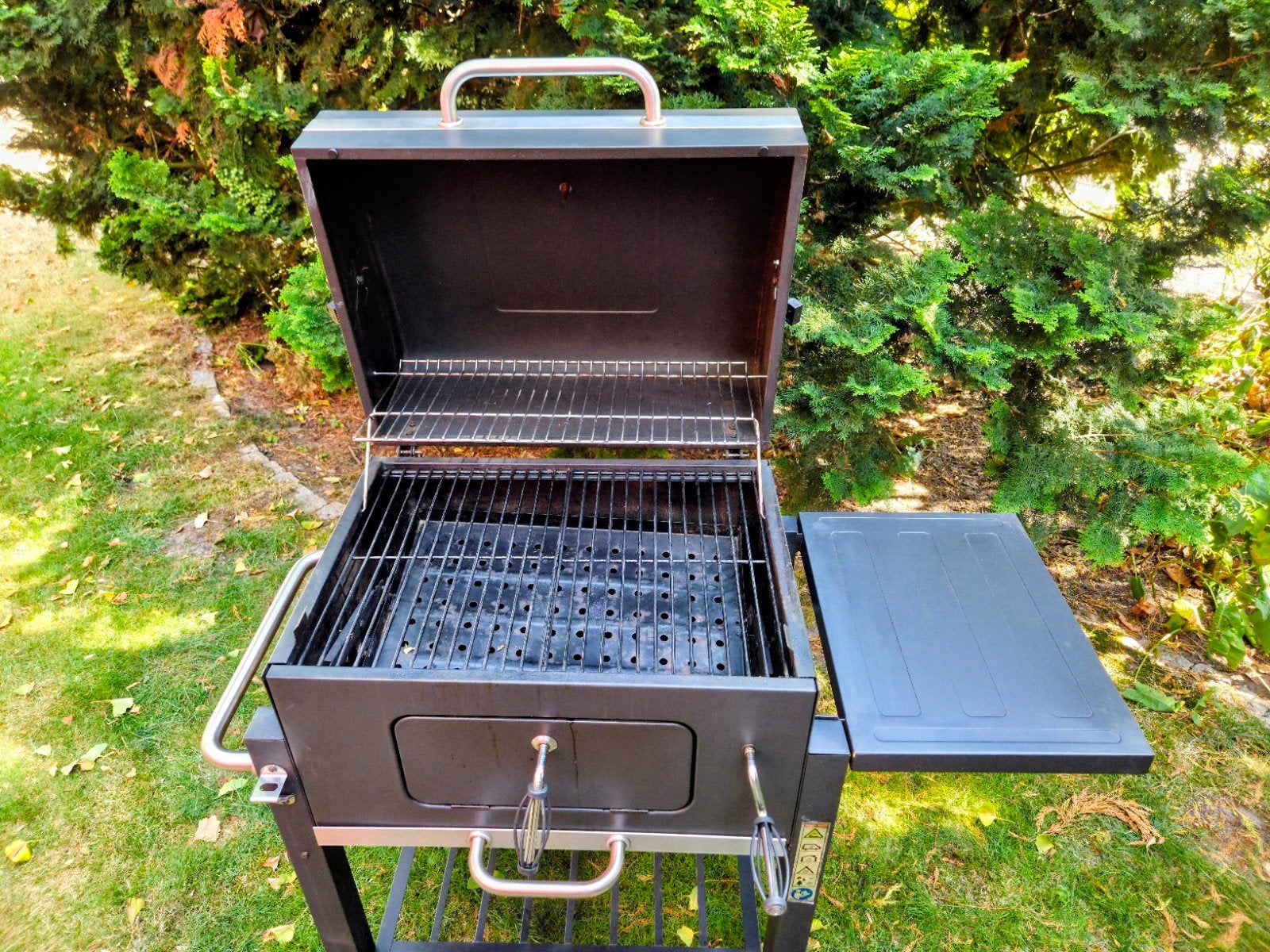 Tepro houtskoolbarbecue met thermometer en hoes, Ophalen, Gebruikt, Tepro