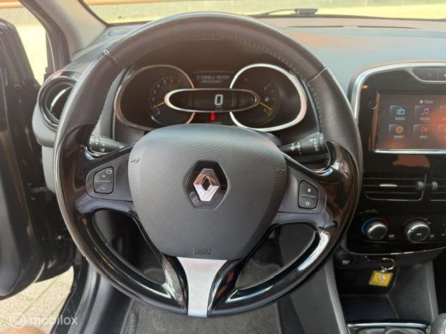 Foto 13 van Renault Clio 0.9 TCe Dynamique 5 DRS - APK 07-2027 - AIRCO-