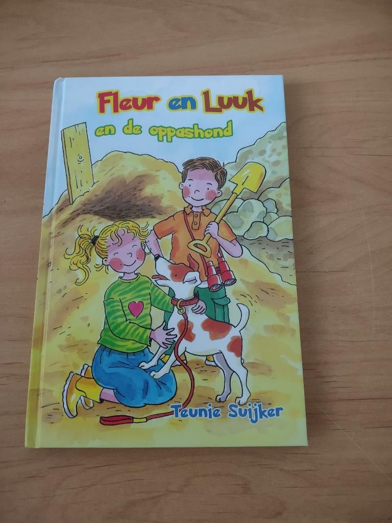 Fleur en Luuk (6 delen)- Teunie Suijker, Ophalen of Verzenden, Gelezen, Fictie algemeen