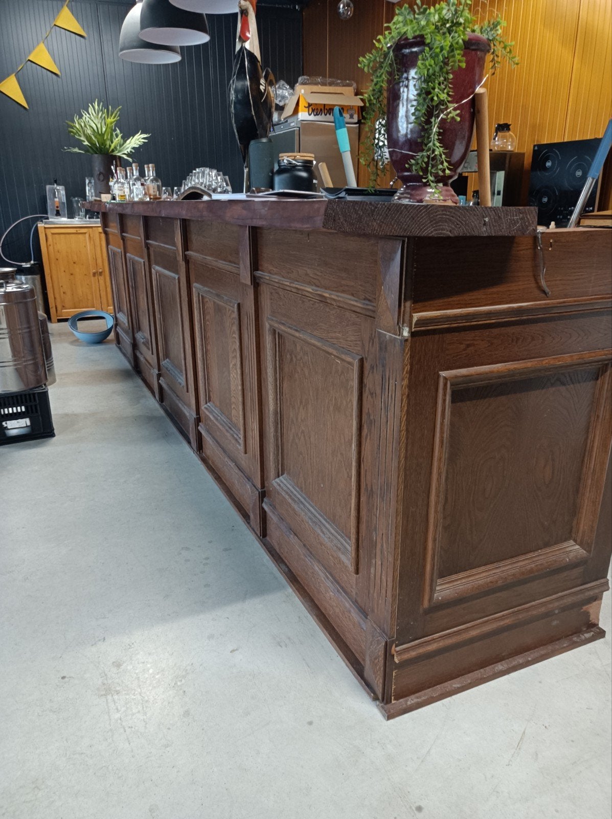Robuuste houten bar met uniek blad, Ophalen of Verzenden, Gebruikt