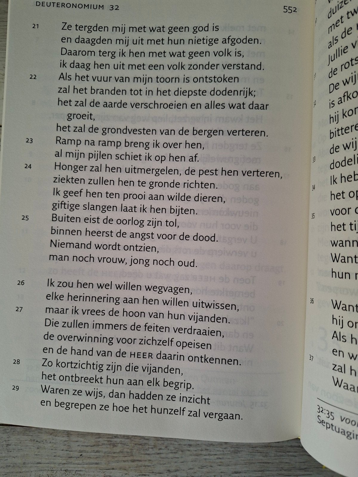 Bijbel in grote letter - Complete set (Deel 1-5), Ophalen, Diverse auteurs