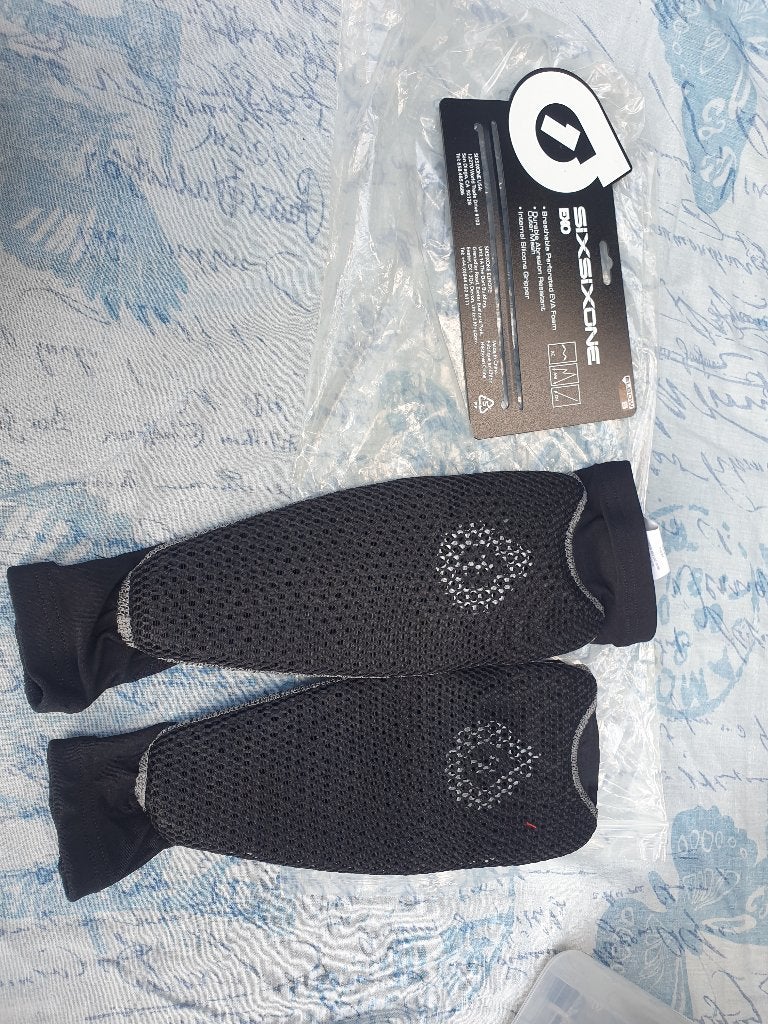 Sixsixone EXO elleboog beschermers maat S, Kinderen, Nieuw, Onderkleding, Ophalen