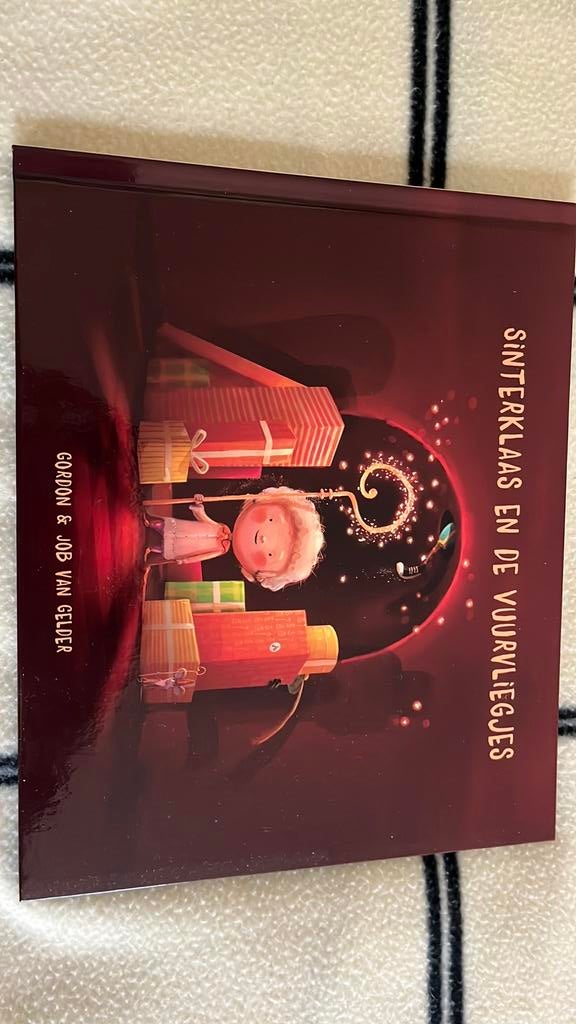 Sinterklaas en de vuurvliegjes zgan, Boeken, Ophalen of Verzenden, Zo goed als nieuw, Fictie algemeen