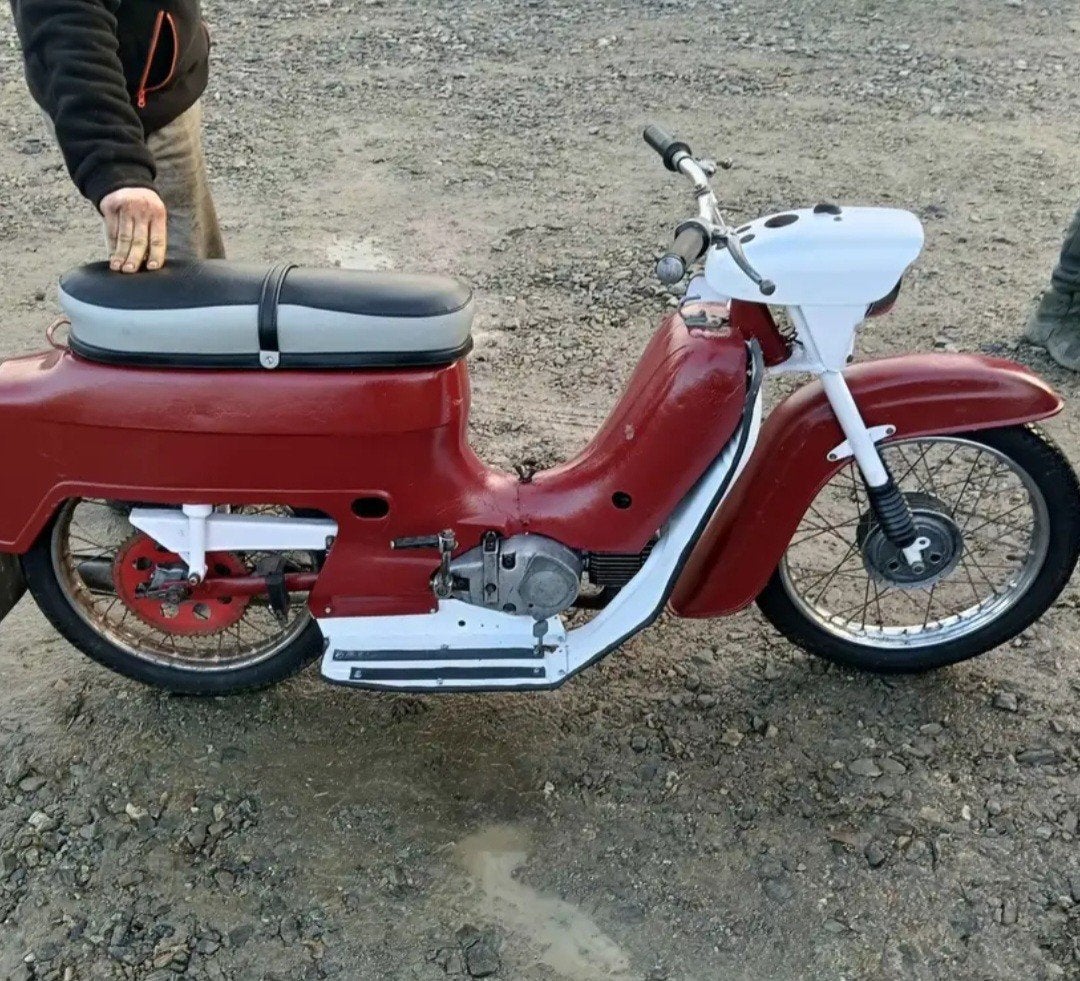 Jawa 50 Type 21 - Klassieke Bromfiets, Ophalen, Gebruikt, Maximaal 45 km/u, Jawa