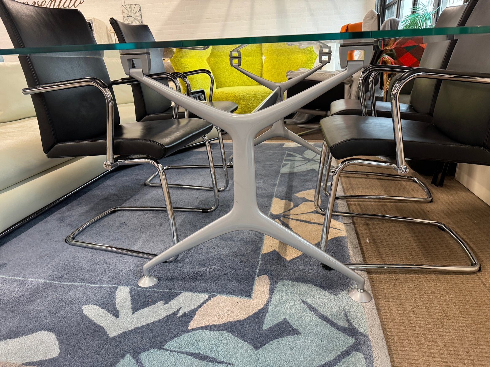Alias Frametable - Glazen Eettafel met Design Onderstel, Huis en Inrichting, Italie, Info@alias.com, Vijf personen of meer, 150 tot 200 cm