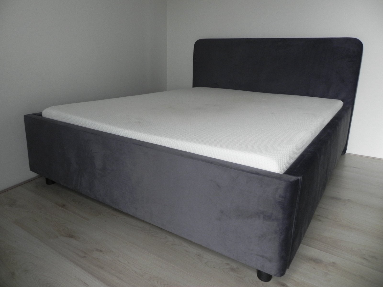 Swiss Sense matras+ombouw 200x160cm, Ophalen, Gebruikt, Tweepersoons, 200 cm