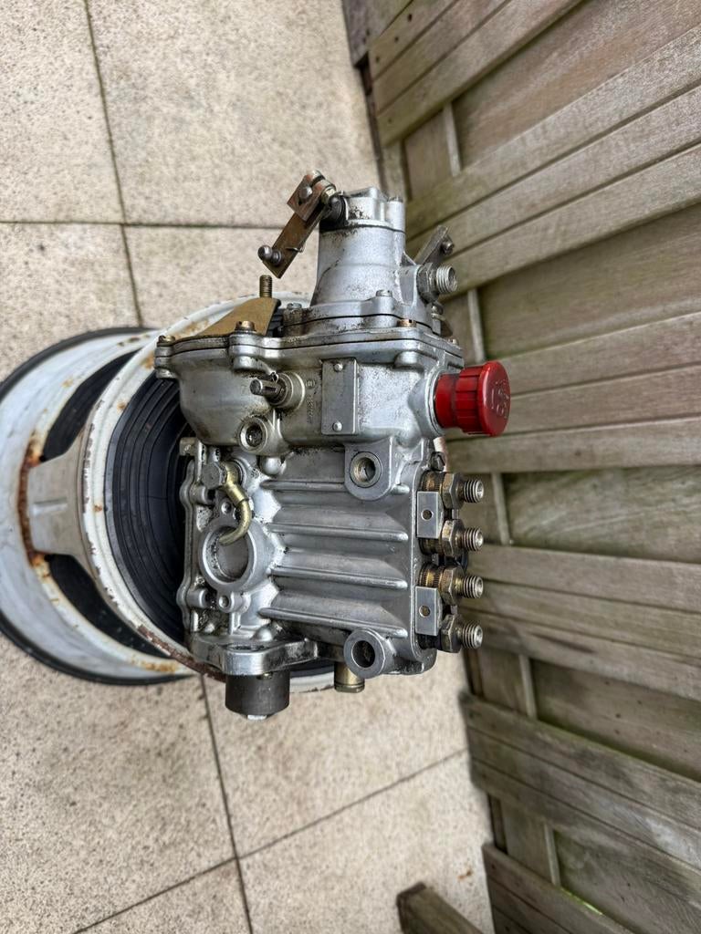 Brandstofpomp Mercedes w123, Ophalen of Verzenden