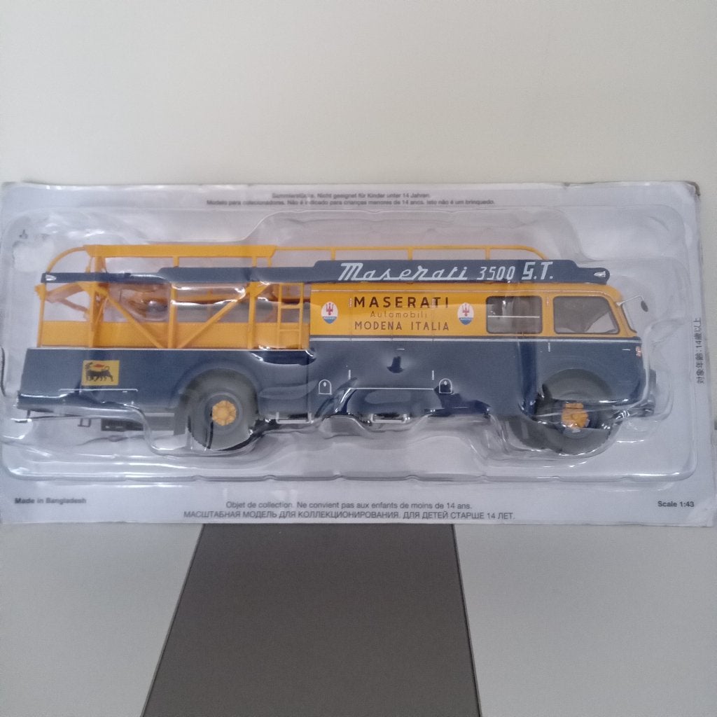 FIAT 642 RACE TRANSPORT MASERATI --1/43, Verzenden, Auto, Overige merken