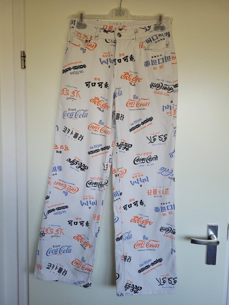 H&M Divided Coca Cola jeans wit wijd leg maat 38/M, Maat 38/40 (M), Wit, H&M Divided, Ophalen of Verzenden