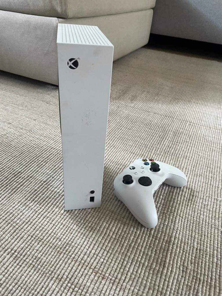 X box series s, Spelcomputers en Games, Spelcomputers | Xbox Series X en S, Ophalen of Verzenden, Zo goed als nieuw, Xbox Series S