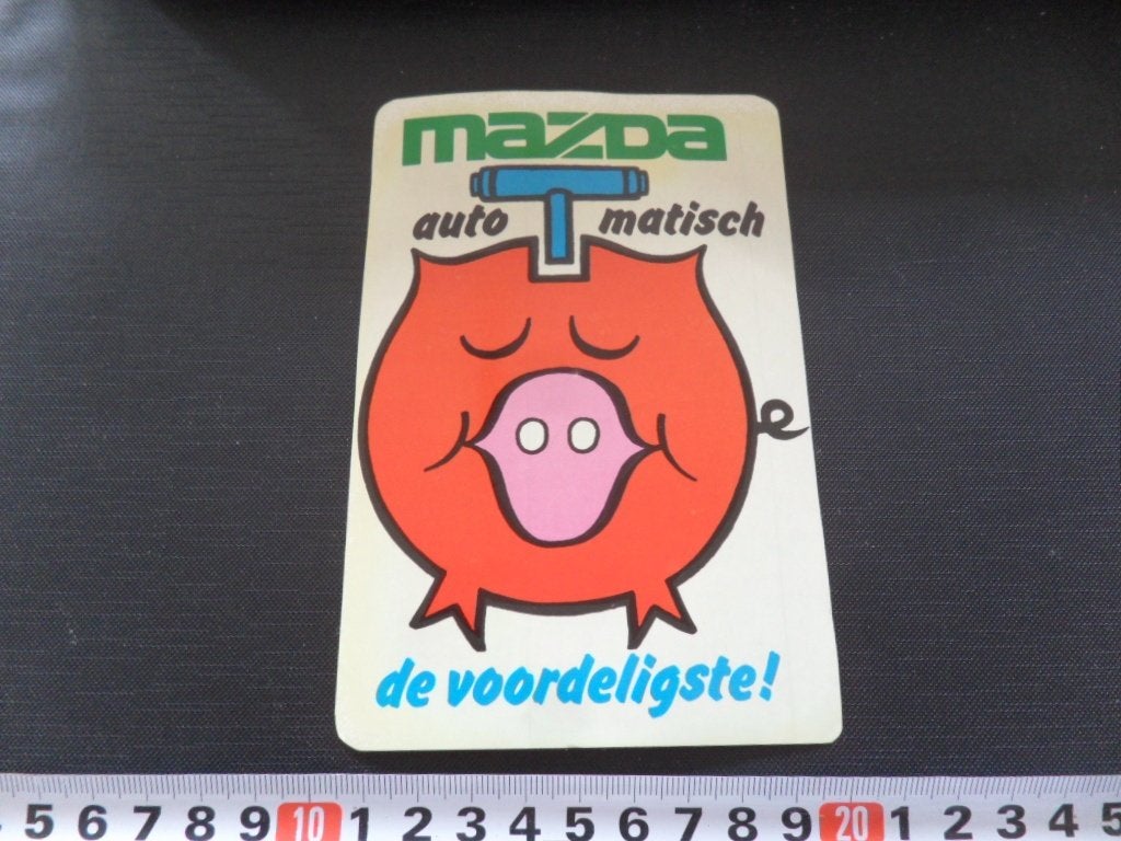 sticker MAZDA automatisch de voordeligste - varken automaat, Ophalen, Zo goed als nieuw
