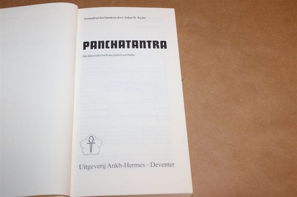 Panchatantra — Indiase Fabels en Wijsheid, Ophalen of Verzenden, Gelezen, Overige onderwerpen, Achtergrond en Informatie