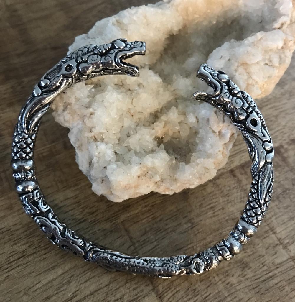 Armband Tibet zilver glans 'Draken kop' ongedragen -NIEUW-, Ophalen of Verzenden, Nieuw, Zilver, Zilver