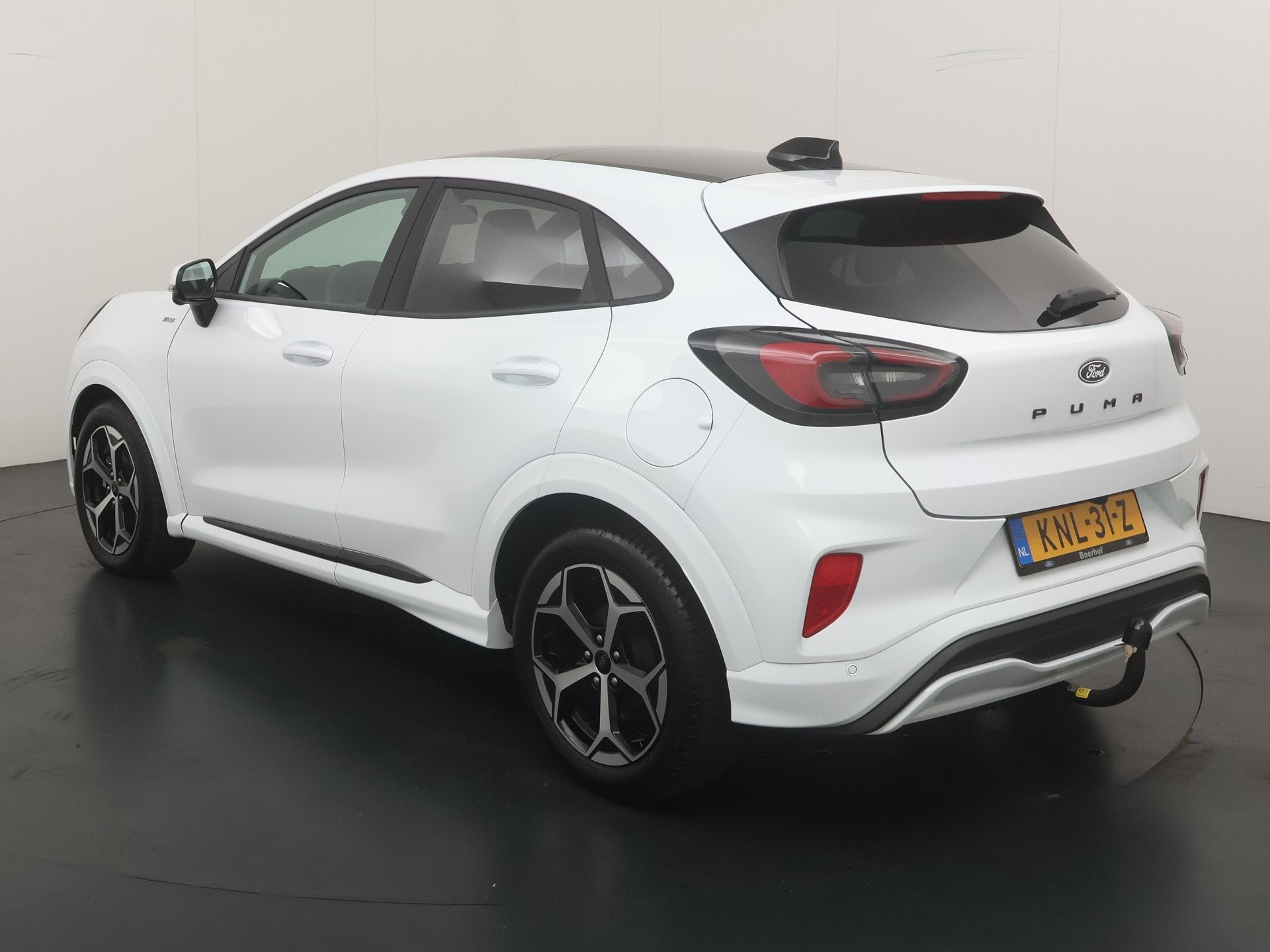 Ford Puma EcoBoost 125 pk Hybrid ST-Line | Trekhaak | Winter, Wit, Bedrijf, Hybride Elektrisch/Benzine, 3 cilinders