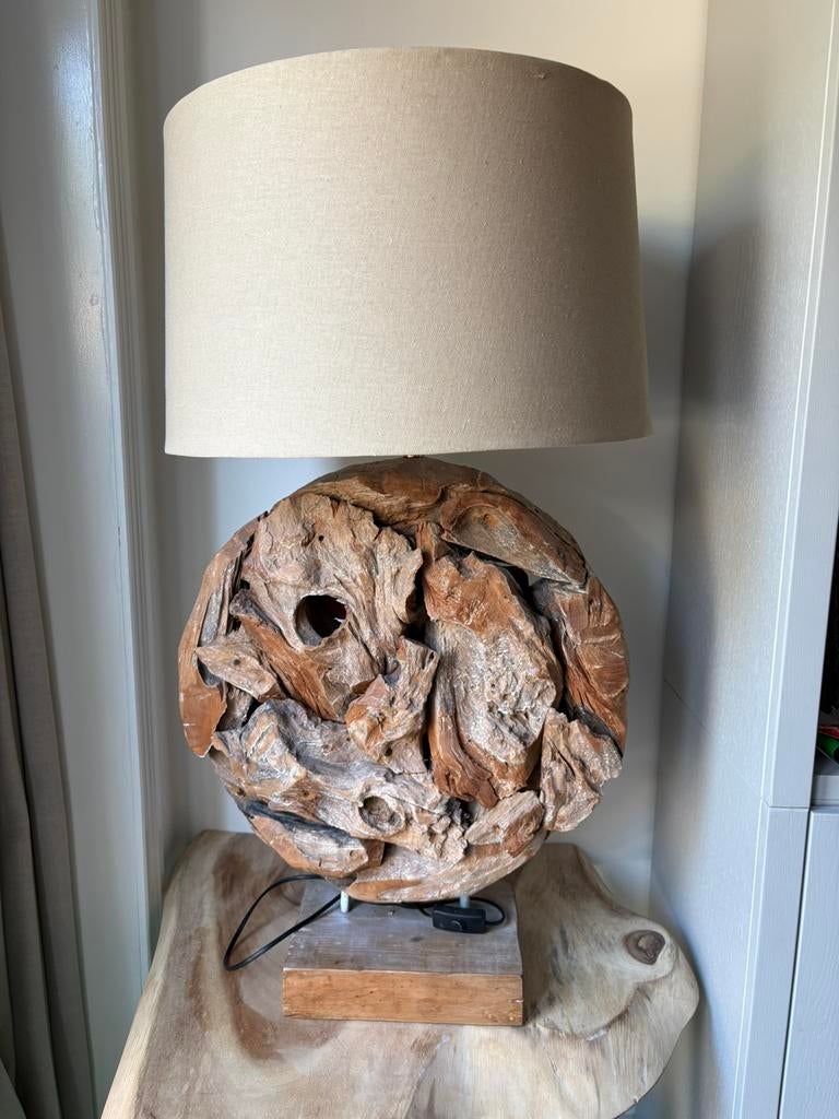 Teak houten lamp, Huis en Inrichting, Lampen | Tafellampen, Ophalen, Gebruikt, Landelijk, 75 cm of meer