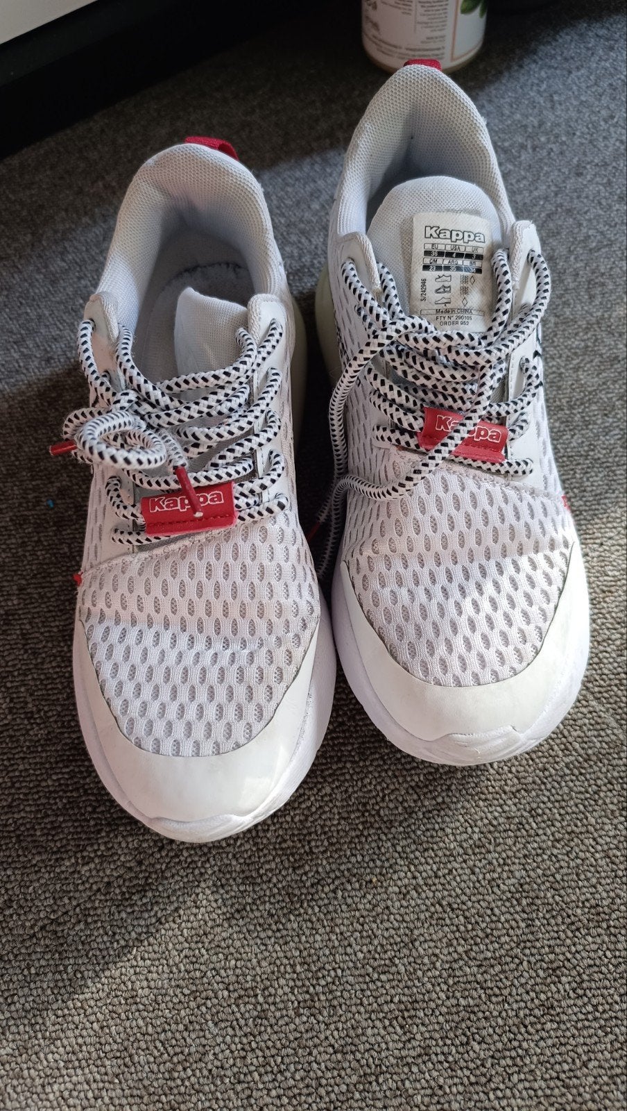 Kappa sneakers maat 35 - Wit met rode accenten, Kinderen en Baby's, Gebruikt, Kappa, Ophalen of Verzenden, Jongen of Meisje