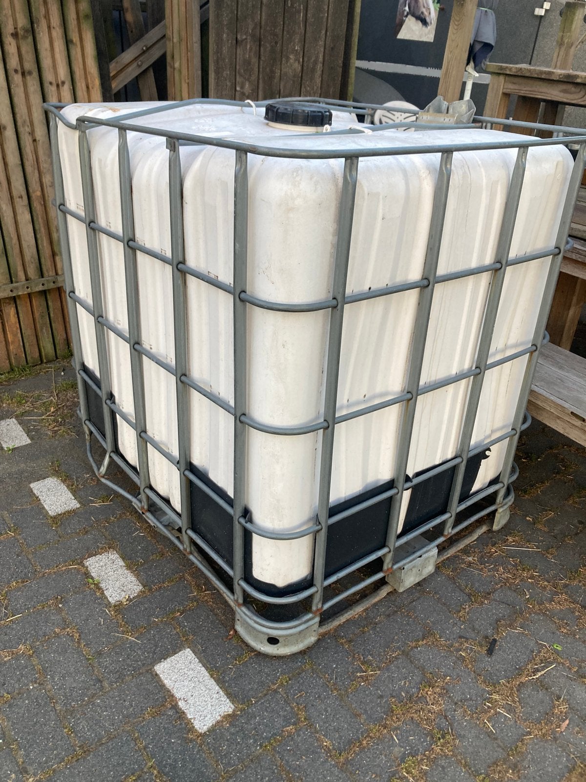Ibc vat 1000 liter, Tuin en Terras, Regentonnen, Ophalen, Kunststof, Met kraantje, 150 liter of meer