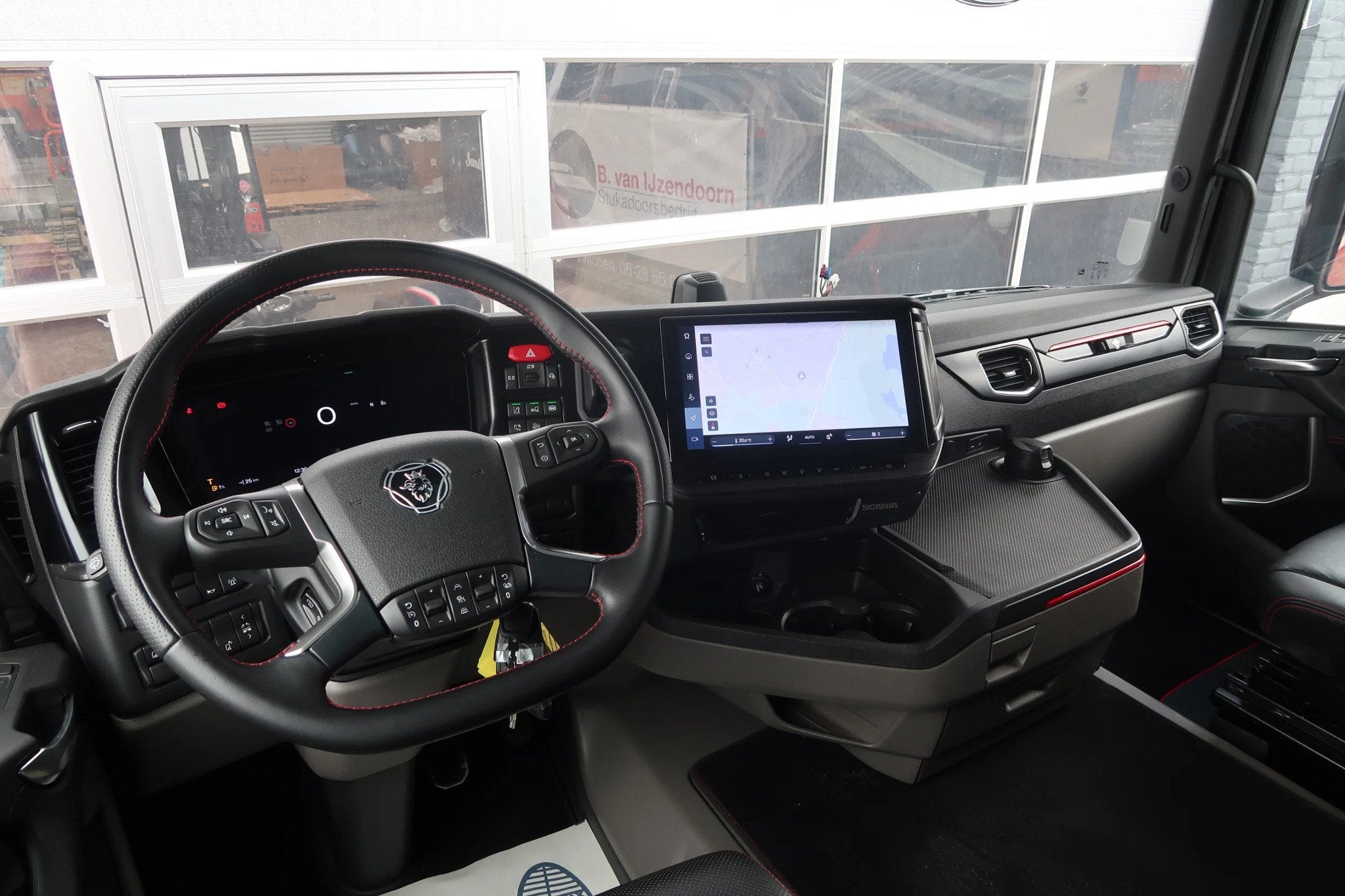 Scania R660 V8 NGS 6X4 XT/ RETARDER/ FULL AIR/ ALCOA/, Automaat, Achterwielaandrijving, Euro 6, Scania