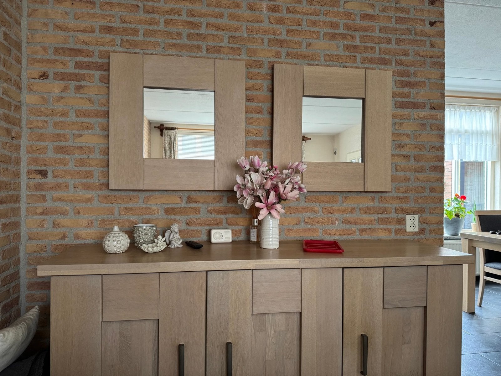 Spiegels in licht eikenhouten lijst 68x68cm 2 stuks, Huis en Inrichting, Woonaccessoires | Spiegels, Ophalen, Vierkant, Zo goed als nieuw
