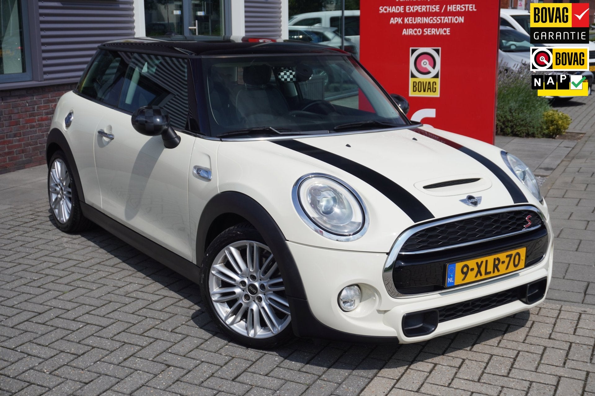 Mini 3-Deurs 2.0 Cooper S Chili / Pano / Leder, Auto's, 1998 cc, Gebruikt, 4 stoelen, 19 km/l