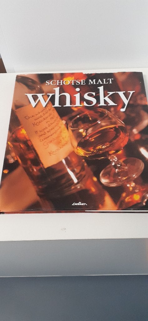 Schotse malt whisky (B216), Ophalen of Verzenden, Gelezen, Overige onderwerpen