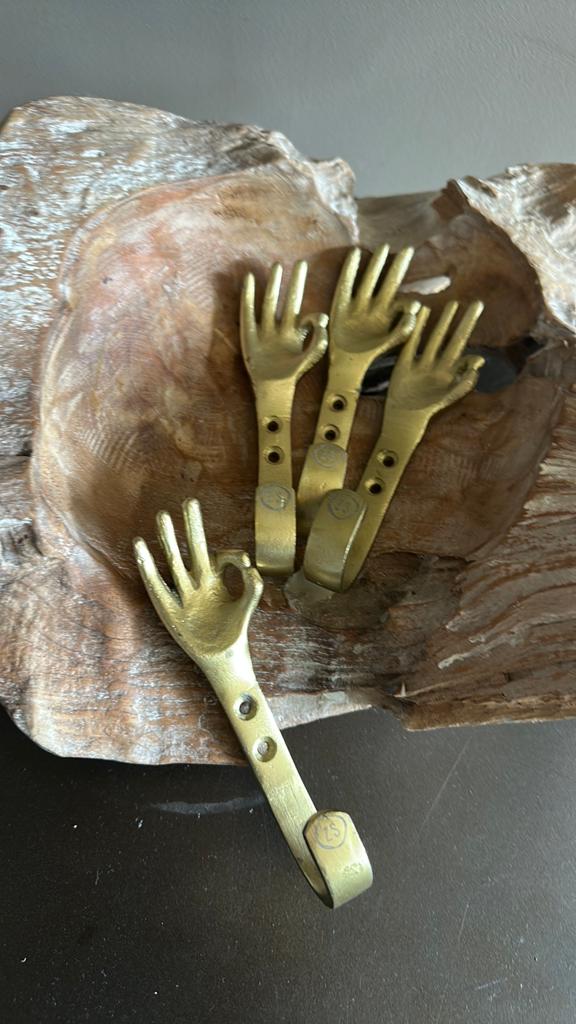 Set van 4 gouden handjes wandhaken - merk Zusss, Wandhaken, Ophalen of Verzenden, Zo goed als nieuw, Minder dan 100 cm