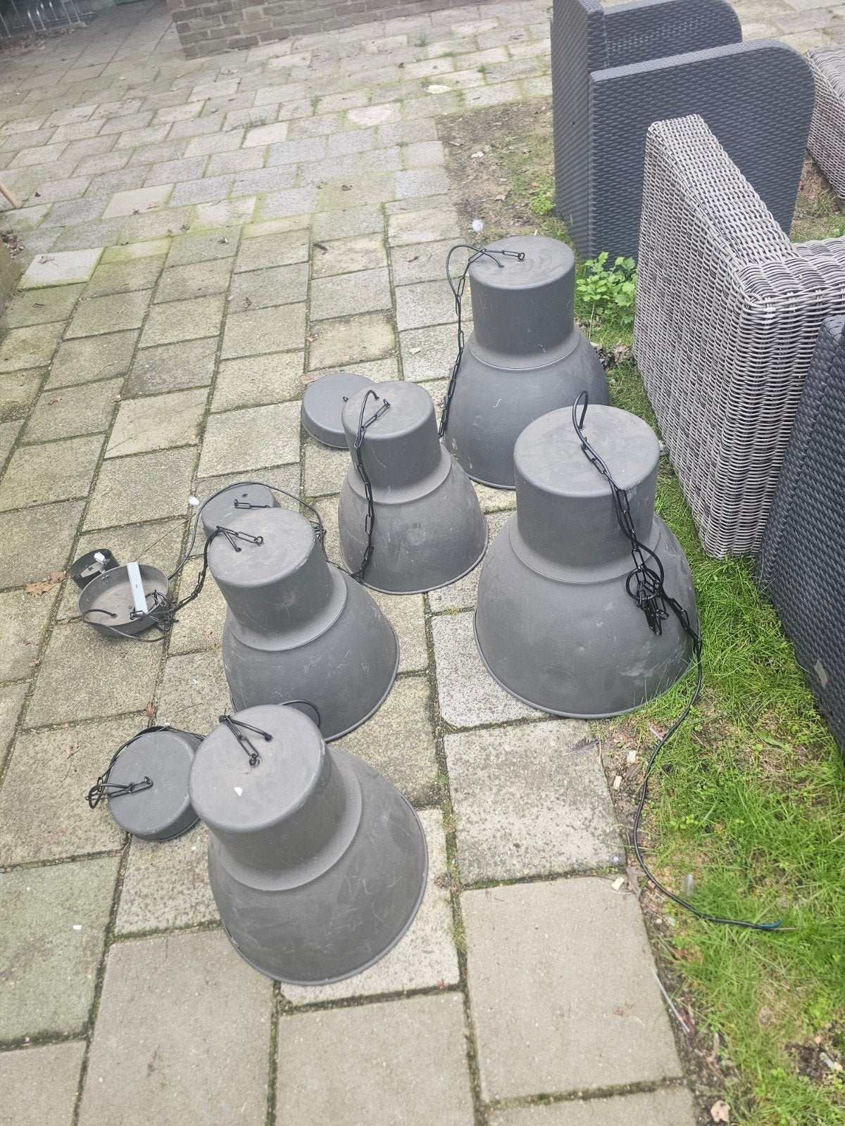 Set van 6 industriële hanglampen - Grijs metaal, Gebruikt, Minder dan 100 cm, 25 tot 50 cm, 50 tot 100 cm
