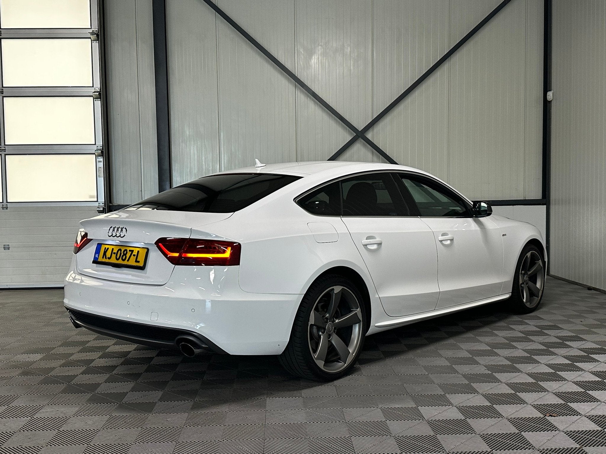 Audi A5 Sportback 1.8 TFSI Aut | Adrenalin S-Line | Navi | X, Auto's, Gebruikt, Euro 6, 4 cilinders, Wit