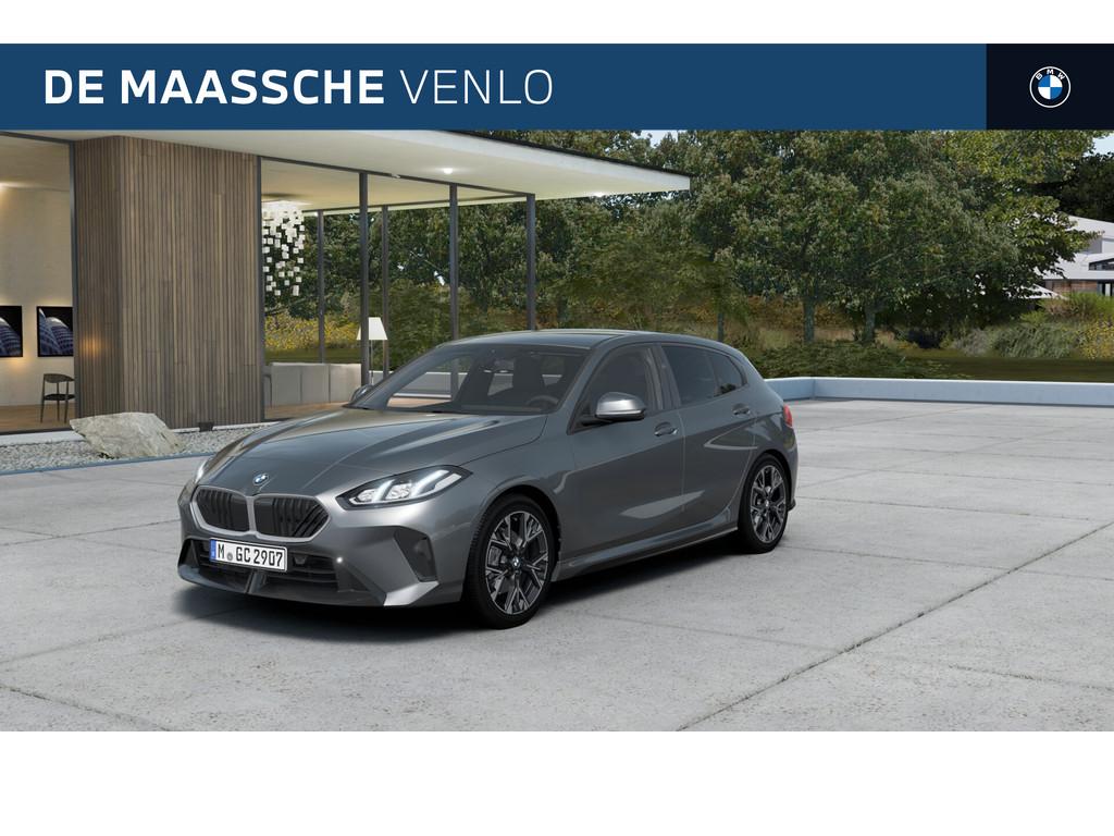 BMW 1 Serie 120 M Sport Automaat / Sportstoelen / Achteruitr, Auto's, BMW, Zwart, 156 pk, Bedrijf, 3 cilinders