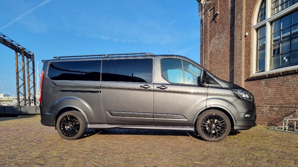 Zeer mooie Ford Transit Custom Sport full options nieuwe APK, Voorwielaandrijving, 2175 kg, 1995 cc, 4 cilinders