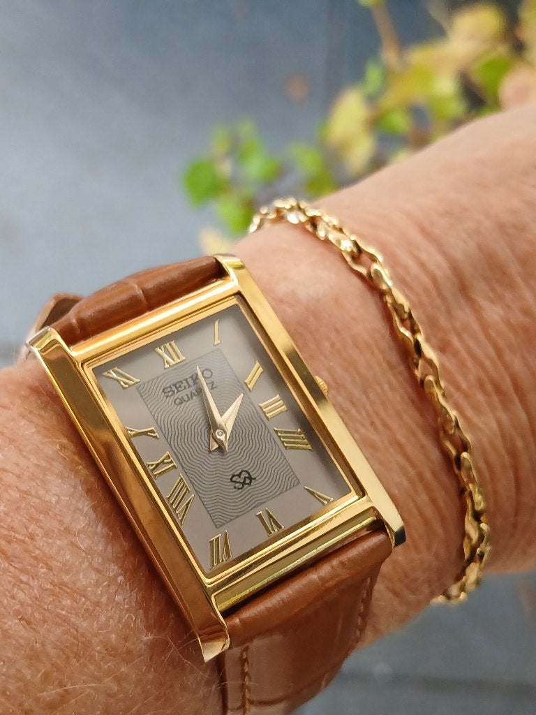 Elegant vintage Seiko tank horloge, Seiko, Zakhorloge, Leer, Ophalen of Verzenden