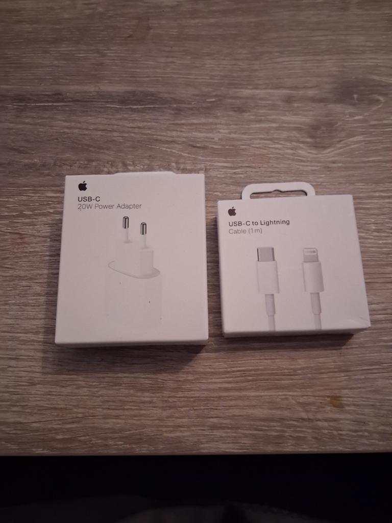 Apple USB-C 20W Power Adapter & USB-C naar Lightning Kabel, Ophalen of Verzenden, Nieuw, Apple iPhone