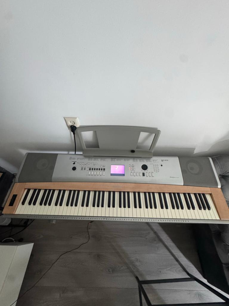≥ Vind yamaha dgx 620 op Marktplaats - juni 2026
