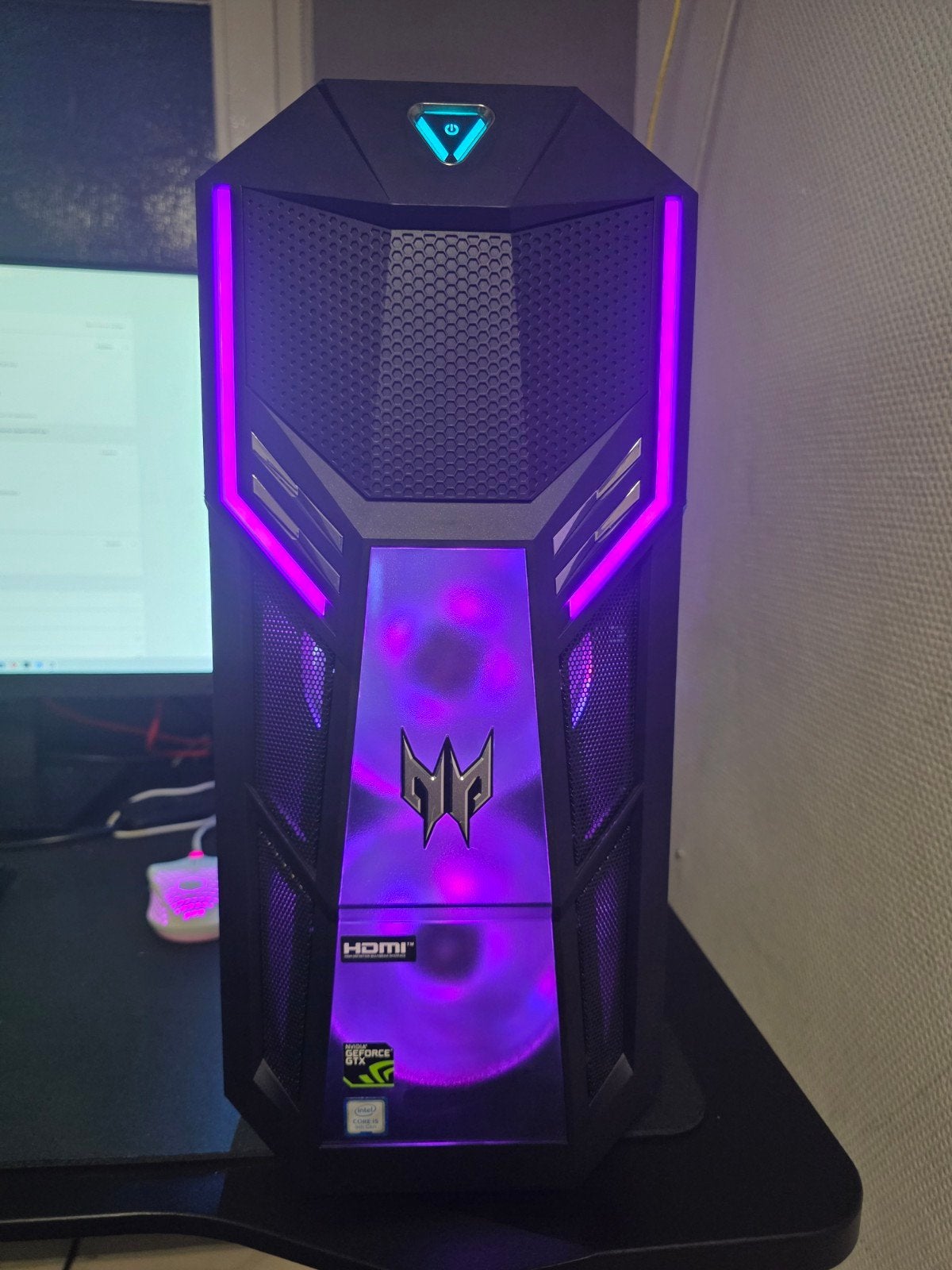 Acer Predator Orion 5000 Gaming PC - i5-9400F, GTX 1660 Ti, Computers en Software, 2 tot 3 Ghz, Acer Predator, 8 GB, 1.2 TB (1TB HDD + 256GB SSD)