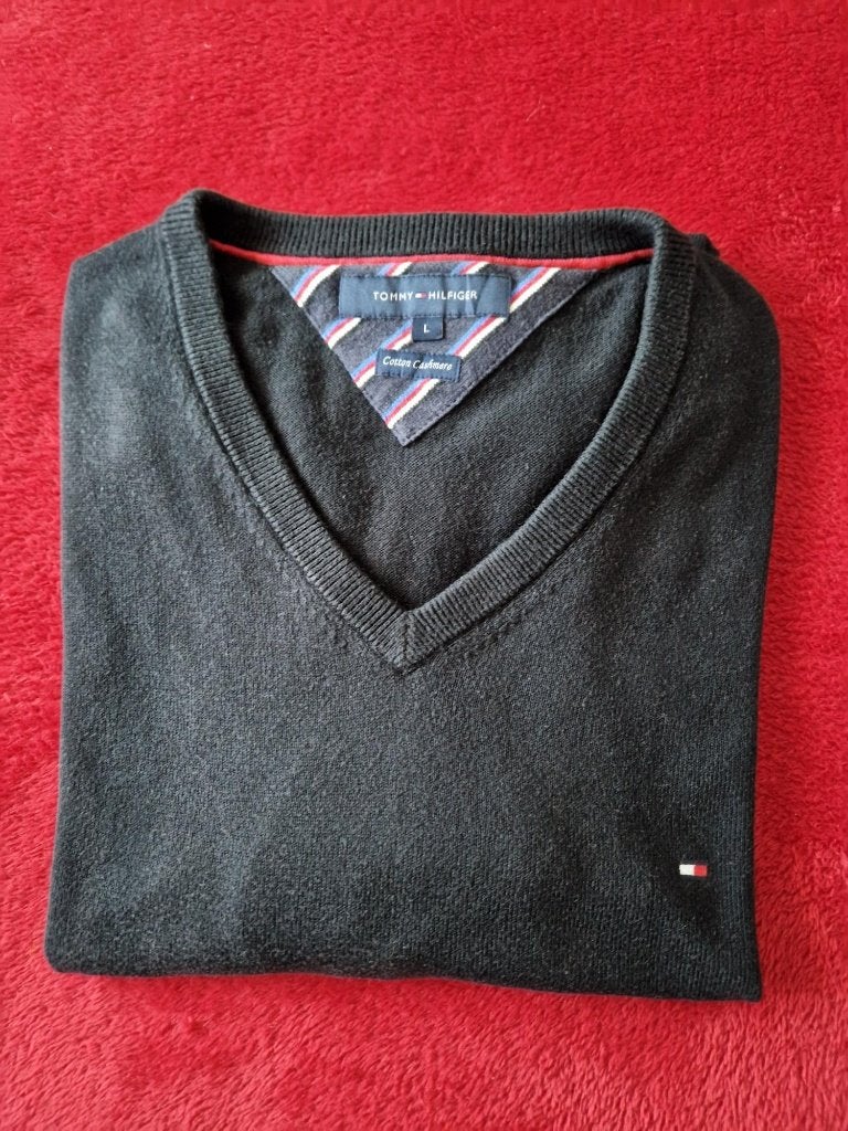 T.K. Origineel Tommy Hilfiger zwarte heren trui. Maat L, Kleding | Heren, Truien en Vesten, Maat 52/54 (L), Zwart, Tommy Hilfiger