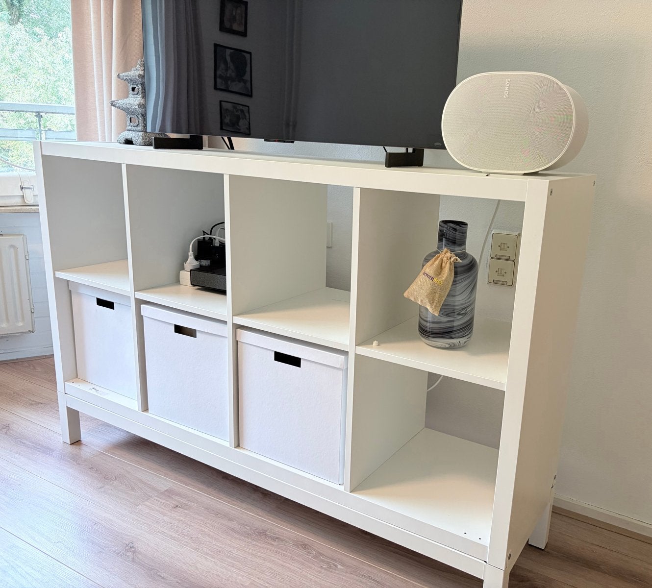 Ikea Kallax kast 8-vaks wit met poten - Zo goed als nieuw, Ophalen, 100 tot 150 cm, 50 tot 100 cm, Zo goed als nieuw